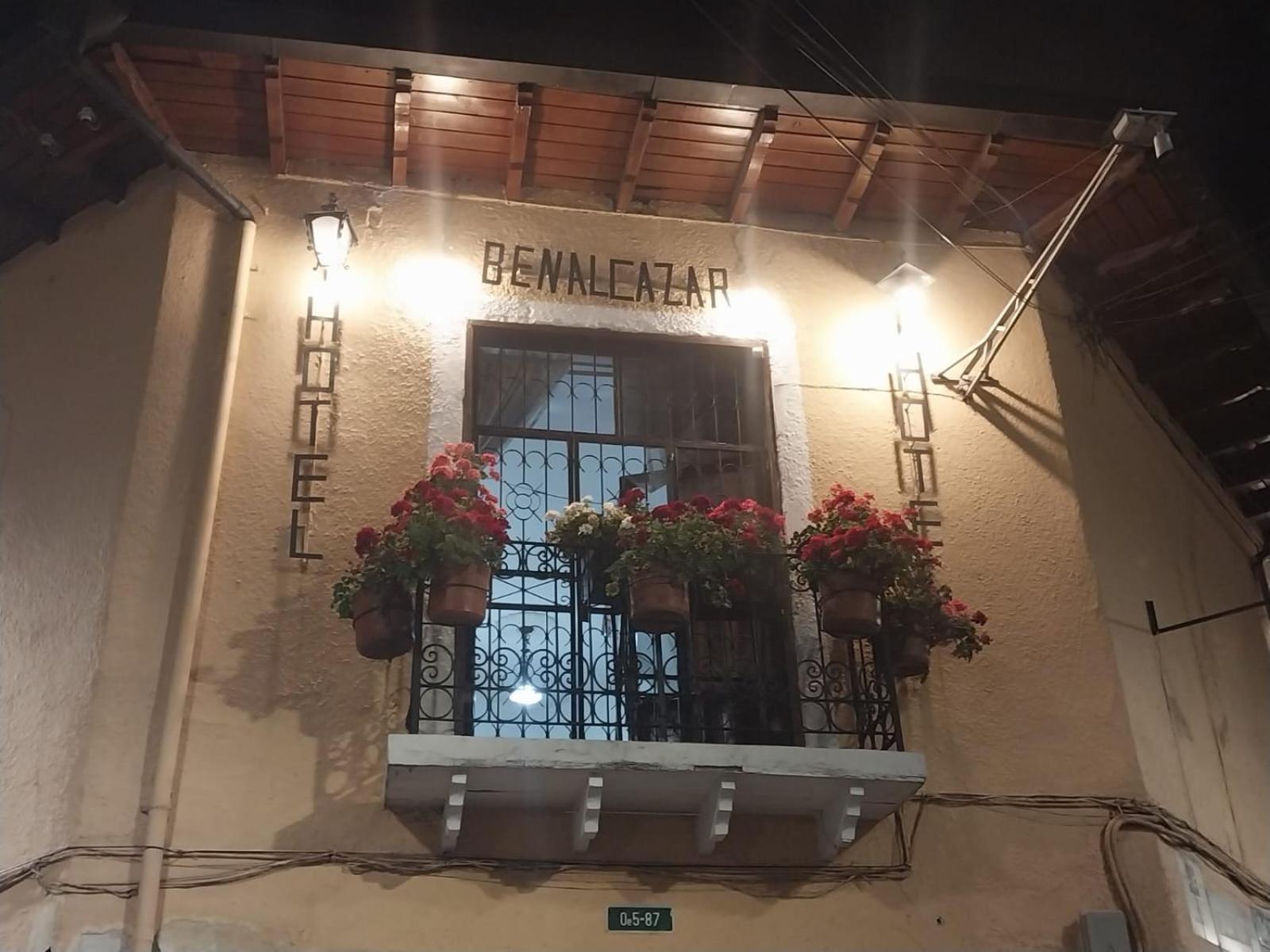 Hostal Benalcazar Quito Exterior foto